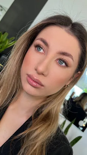 STORIES brow bar & makeup studio Aleksandra Szot